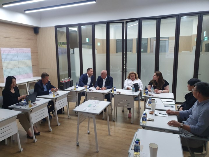 b9458cabf262661bfc16e2f2210996bb_1765354321_5462.jpg b9458cabf262661bfc16e2f2210996bb_1765354321_5462.jpg